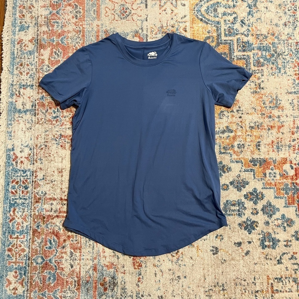 Roots sky blue short-sleeved athletic t-shirt